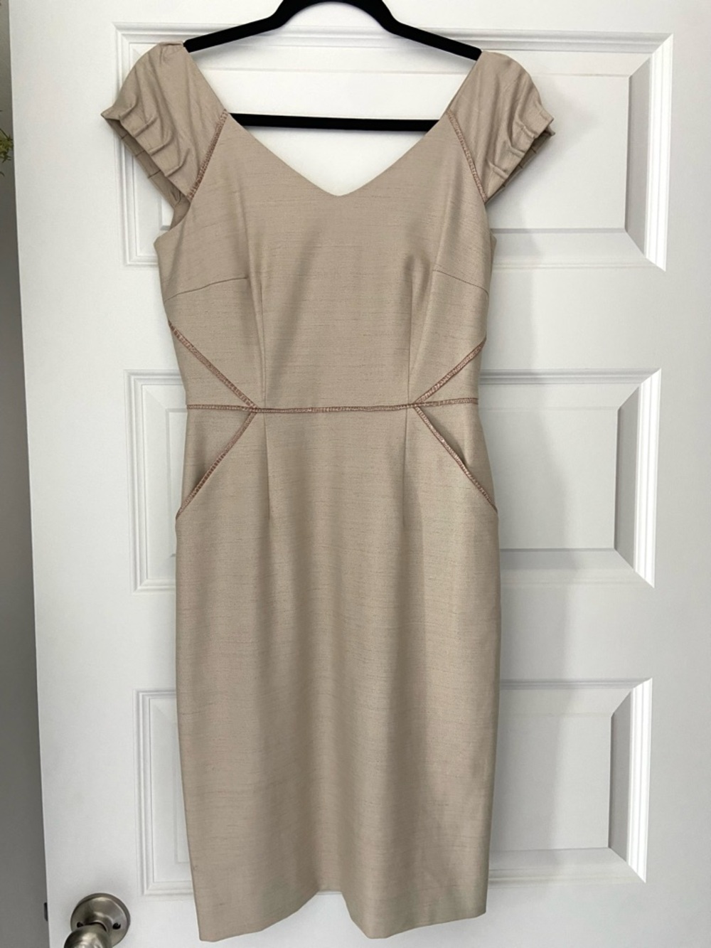 ANTONIO MELANI Elegant Beige Cap Sleeve Dress Size 2